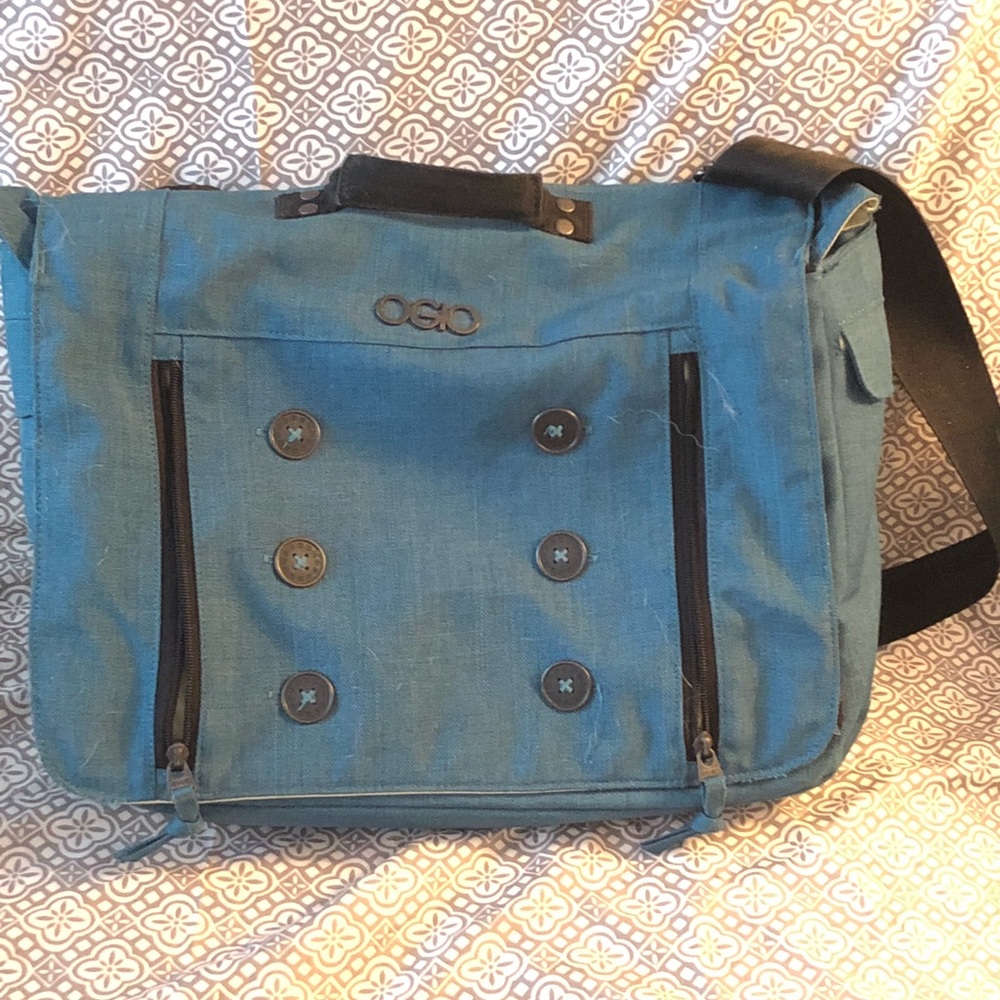 Ogio teal messenger bag